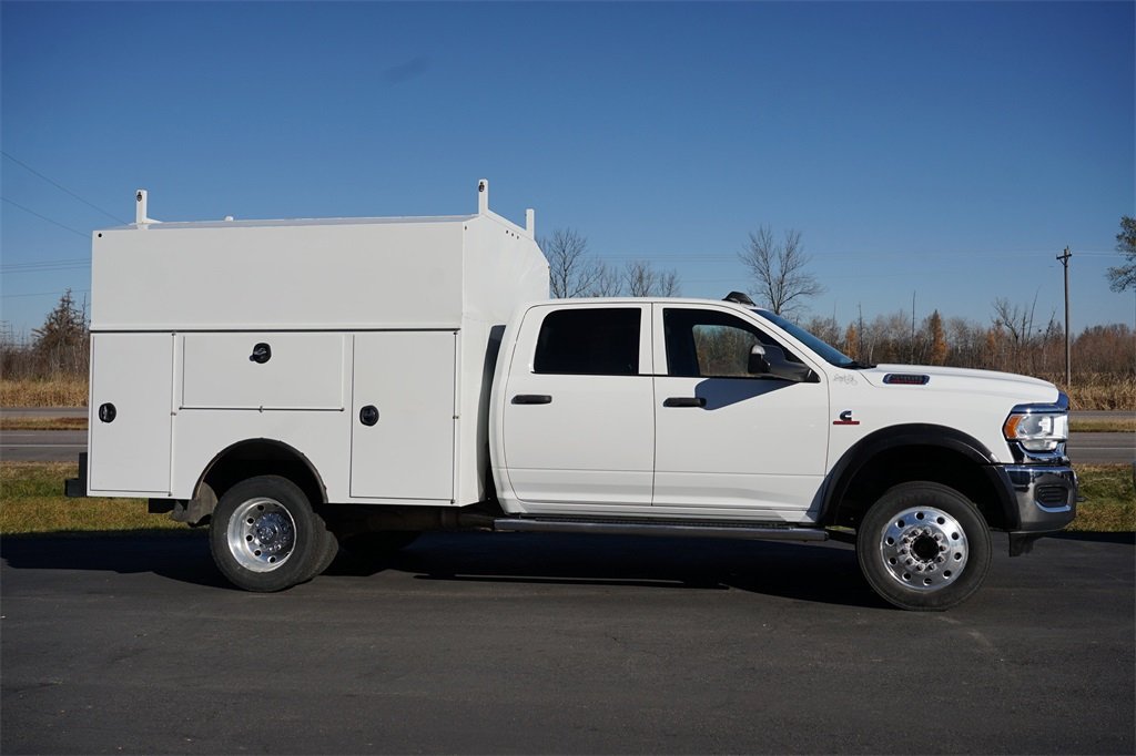 2021 Ram 5500 photo 2