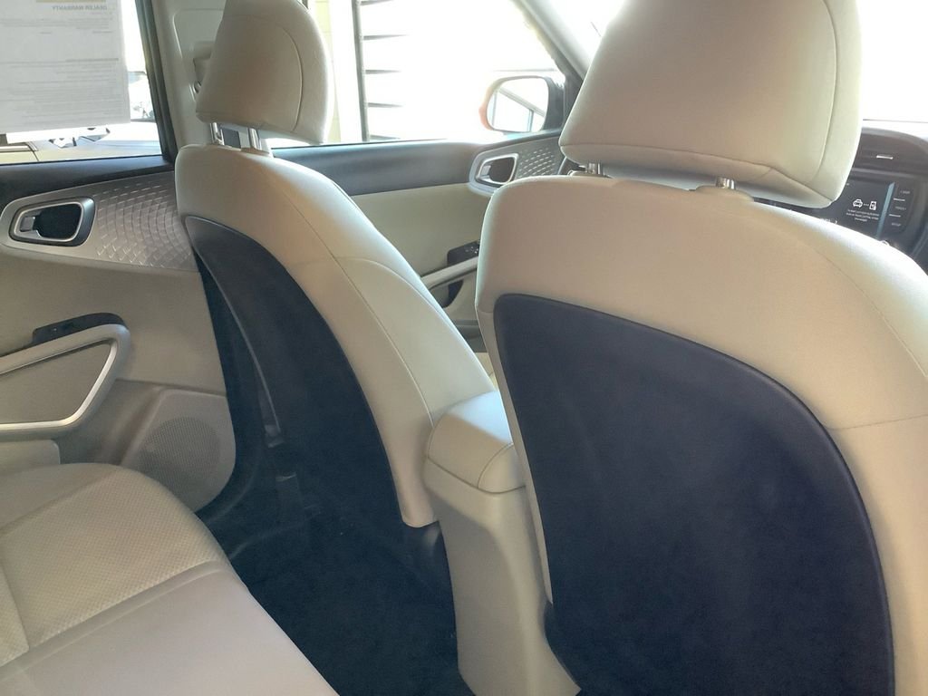 Used 2023 Black Kia LX image 24