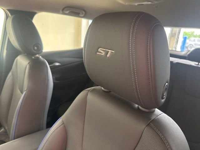 2026 Buick Encore GX Sport Touring - Photo 9