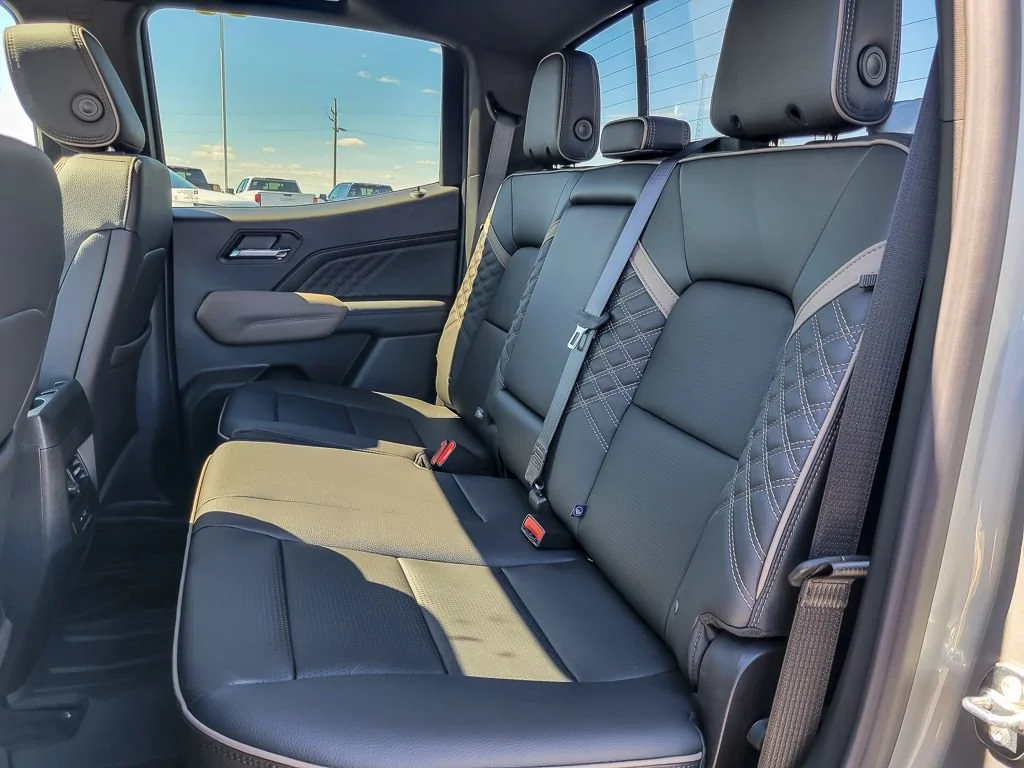 2026 GMC Canyon Denali - Photo 10