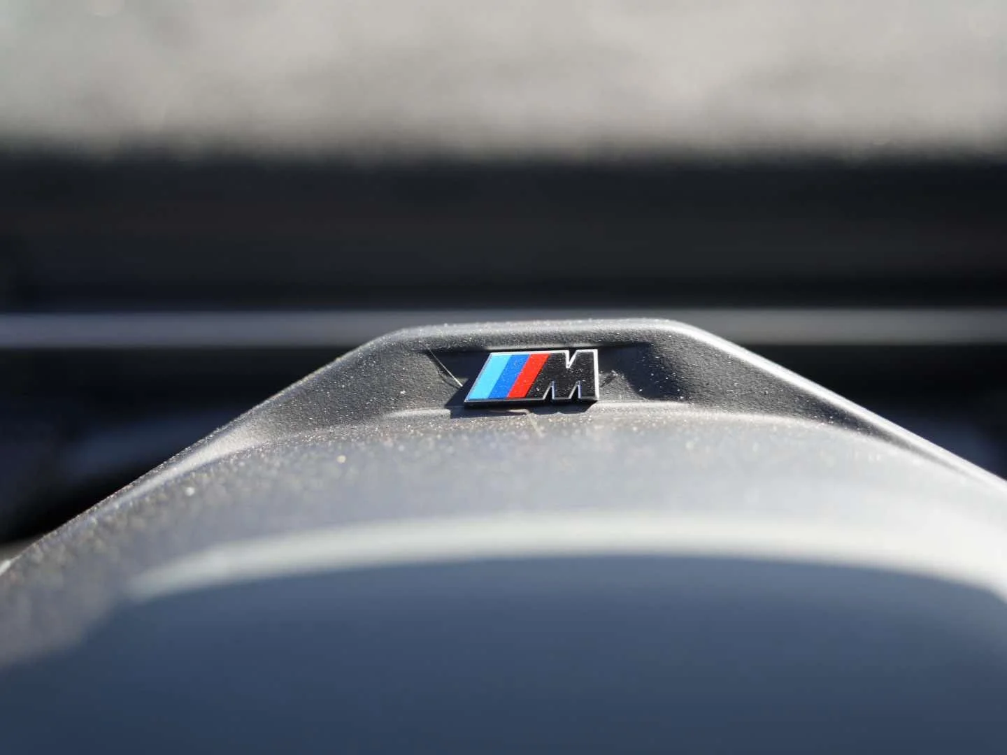 New 2027 Ocean Wave Blue Metallic BMW 50 xDrive image 21