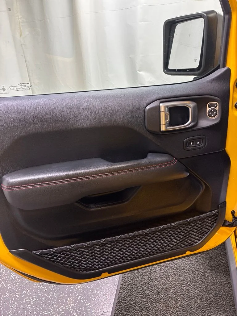 Used 2019 Yellow Jeep Unlimited Rubicon image 12