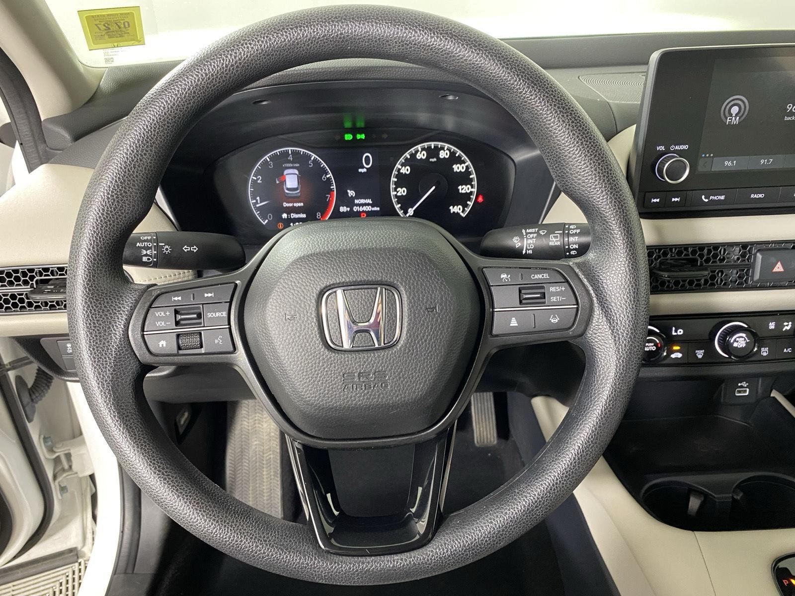 Used 2024 Platinum White Pearl Honda LX image 13