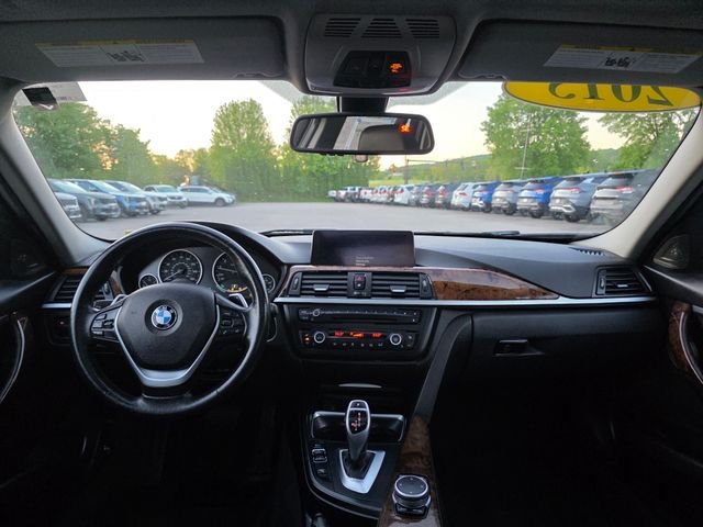 Used 2015 Black BMW 328i xDrive image 19