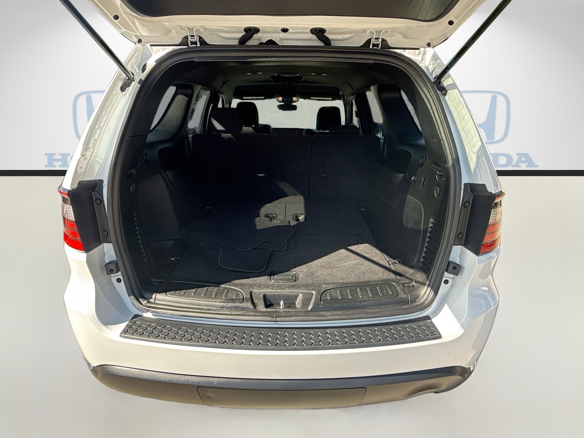 2024 Dodge Durango SXT - Photo 26