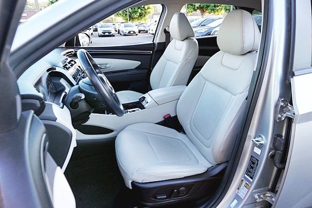 Used 2023 Silver Hyundai SEL image 14