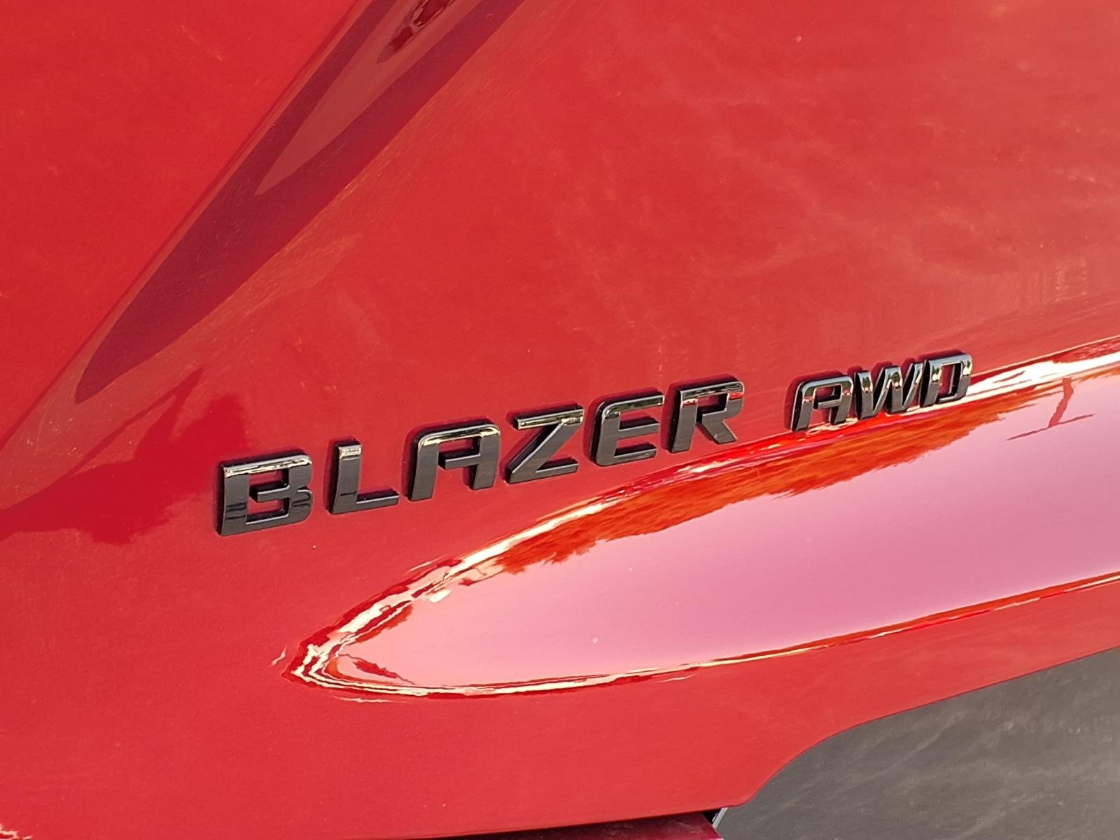 Used 2020 CAJUN RED TINTCOAT Chevrolet RS image 2