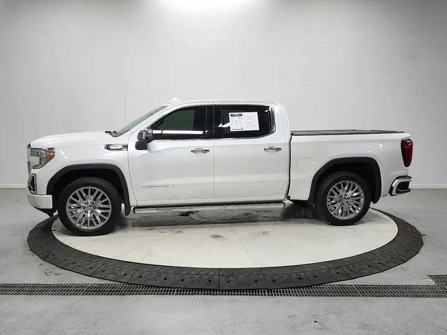 Used 2019 WHITE FROST TRICOAT GMC Denali image 4