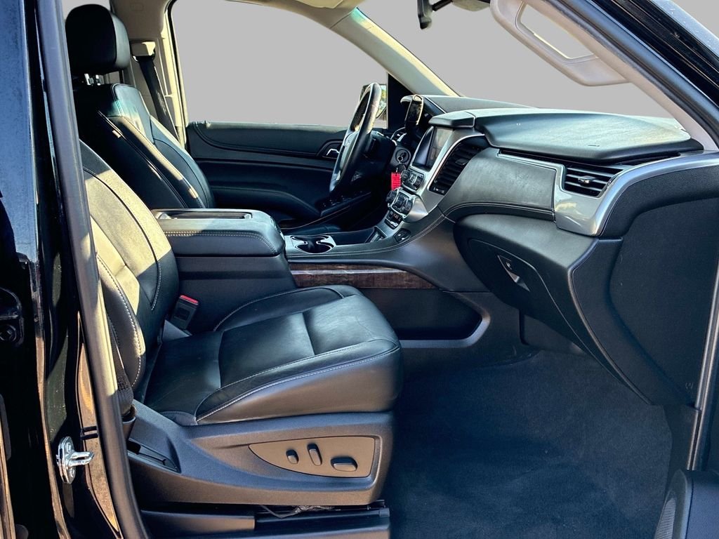 Used 2019 Black Chevrolet LT image 9