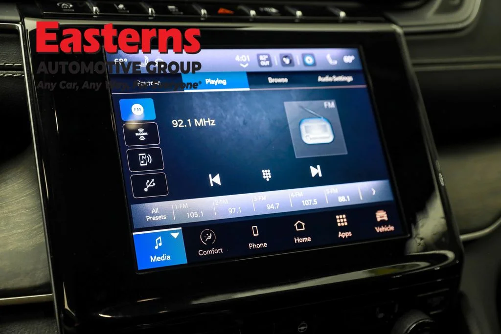 Used 2021 Red Jeep Limited image 19