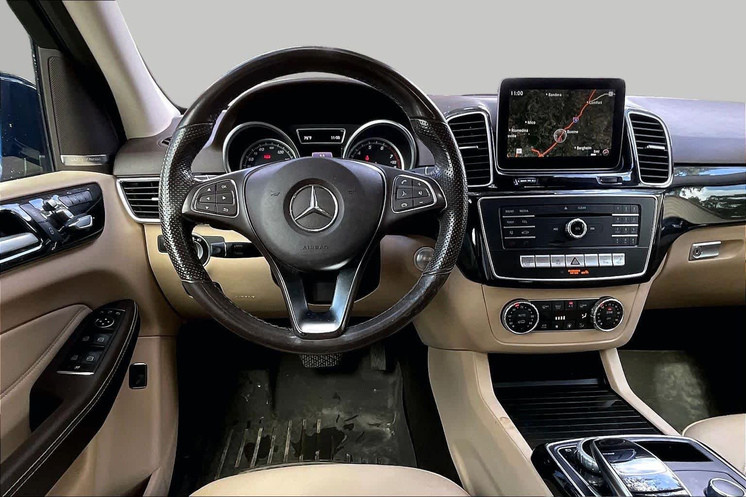 Used 2017 Brilliant Blue Metallic Mercedes-Benz GLE 350 image 6