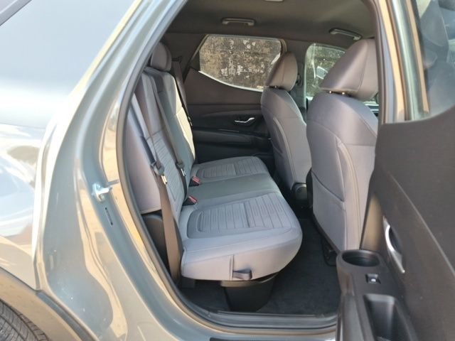 Used 2023 Gray Hyundai SEL image 18
