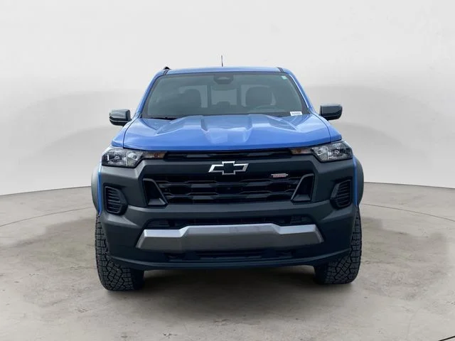 Used 2025 Blue Chevrolet Trail Boss image 8