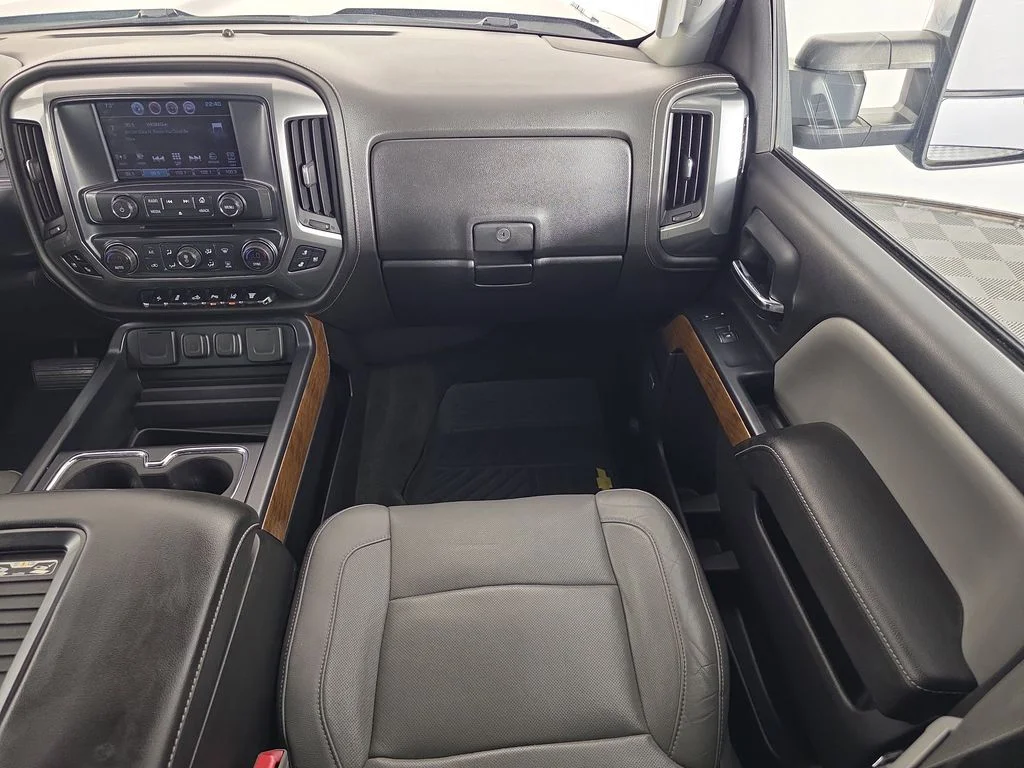 Used 2016 Gray Chevrolet LTZ image 15