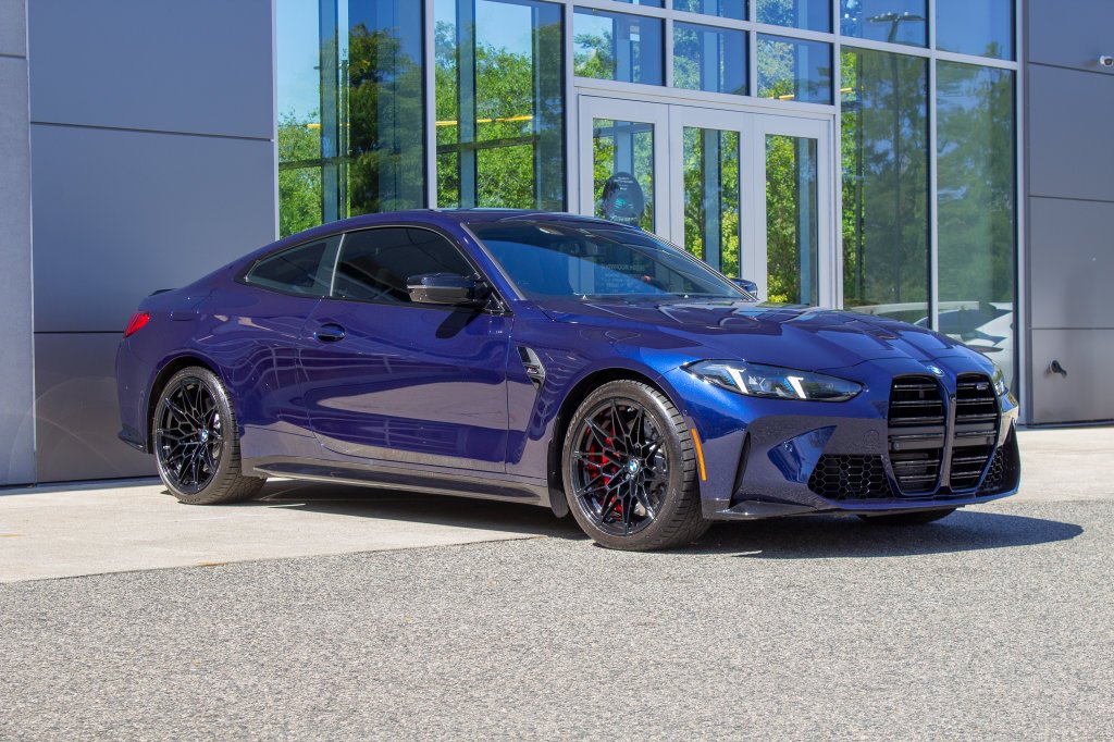 Used 2026 Tanzanite Blue II Metallic BMW Competition image 3