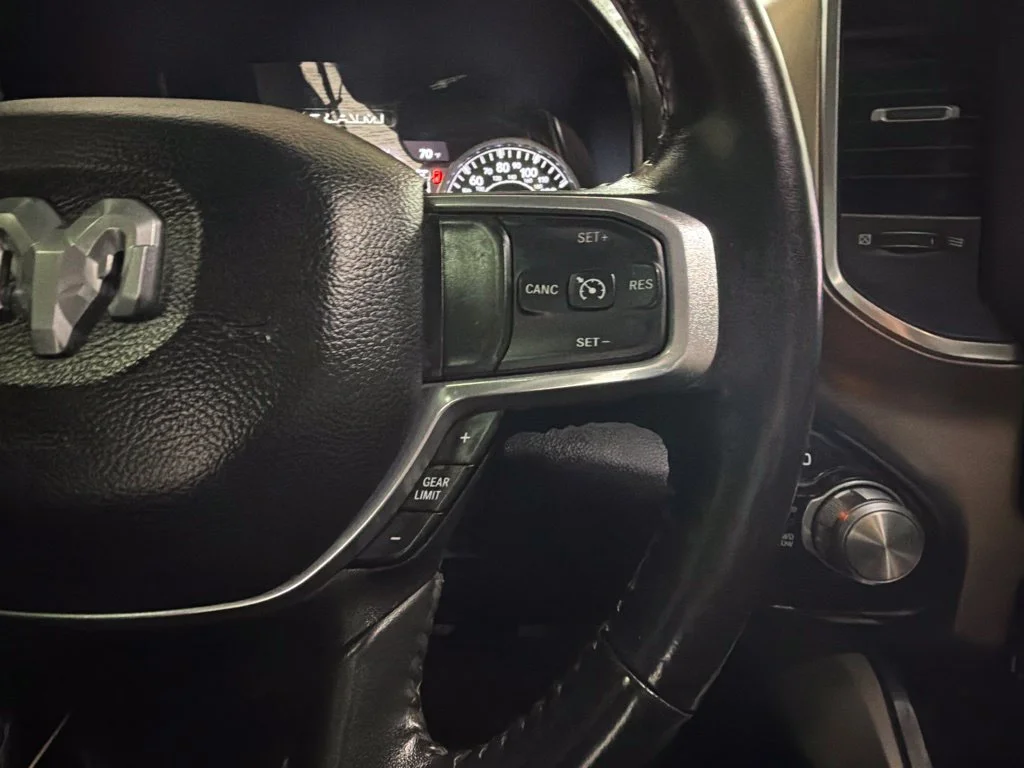 Used 2022 Granite Crystal Metallic Clearcoat Ram Laramie image 23