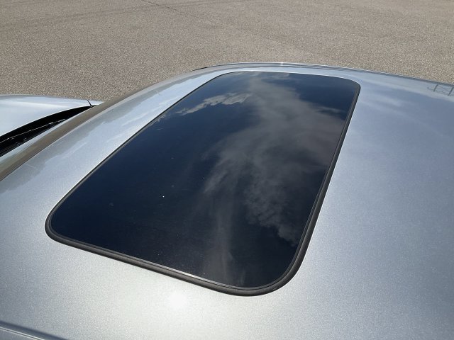 New 2026 Solar Silver Metallic Honda SE image 29