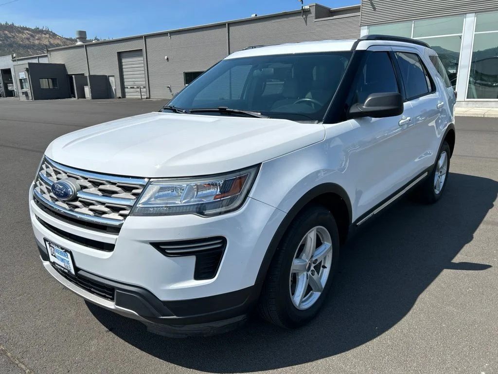 Used 2018 Oxford White Ford XLT image 13