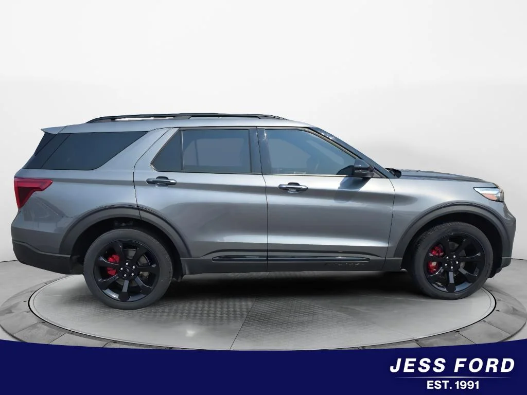 Used 2024 Carbonized Gray Metallic Ford ST image 7