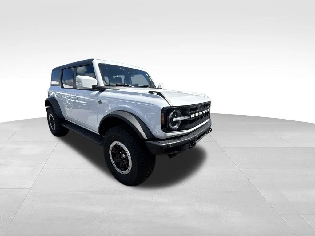 Used 2023 White Ford Outer Banks image 8