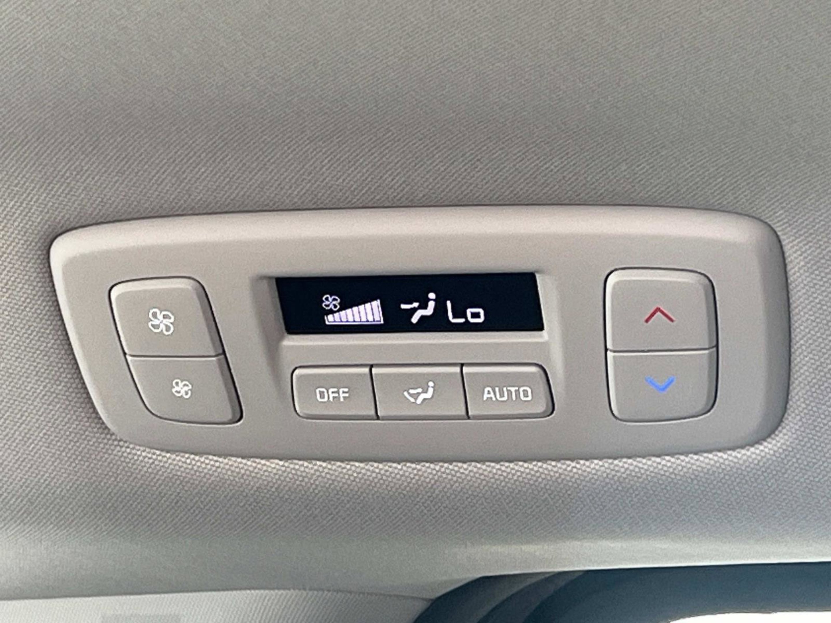 2026 Kia Carnival SX Prestige - Photo 20