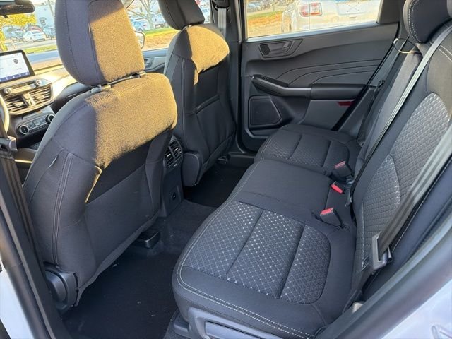 New 2026 Oxford White Ford Active® image 6