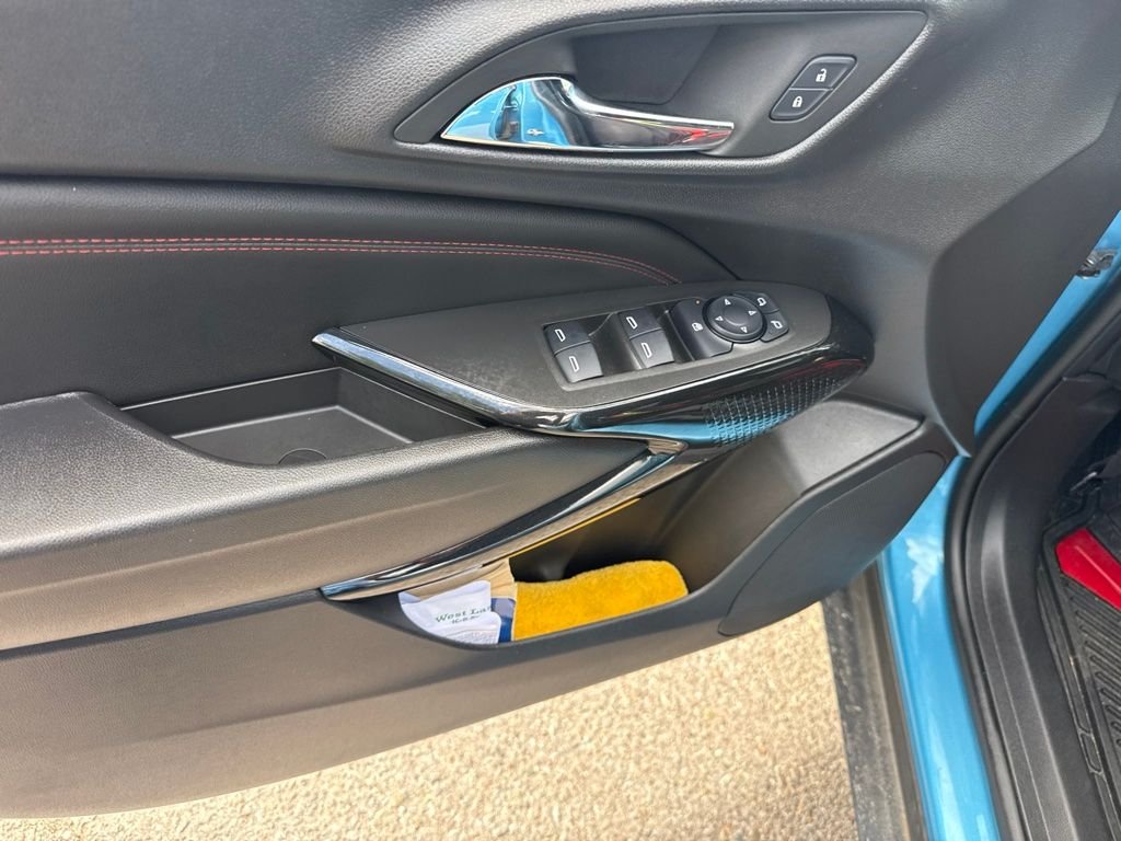 Used 2025 Blue Chevrolet 2RS image 14