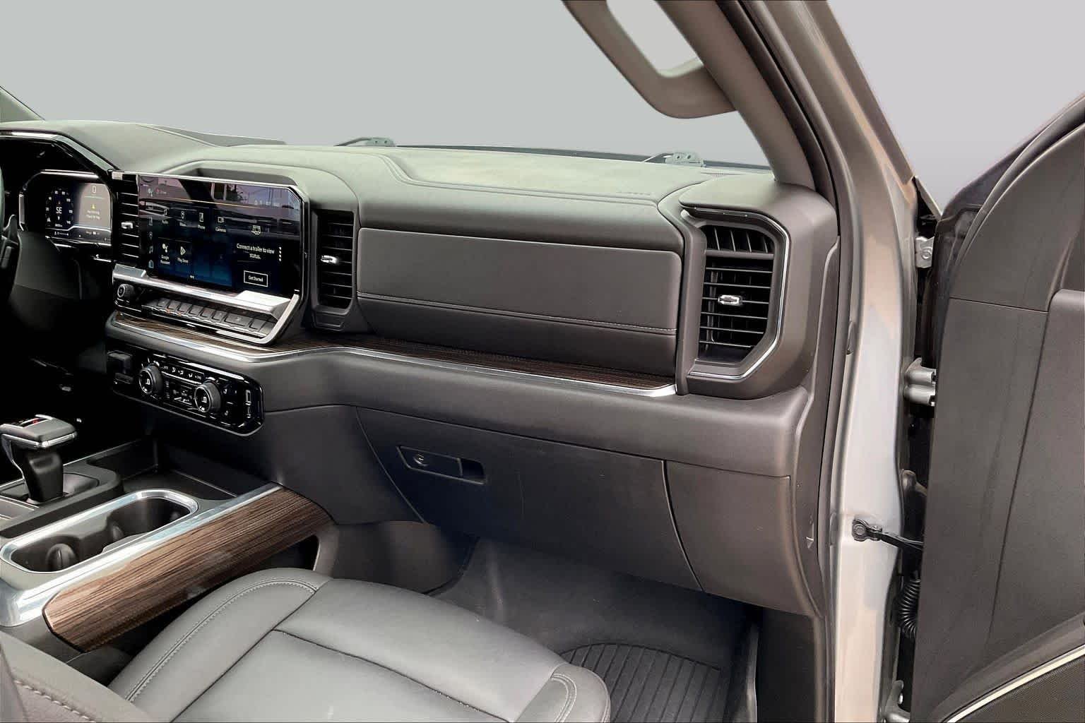 Certified Used 2025 Sterling Gray Metallic Chevrolet RST image 17