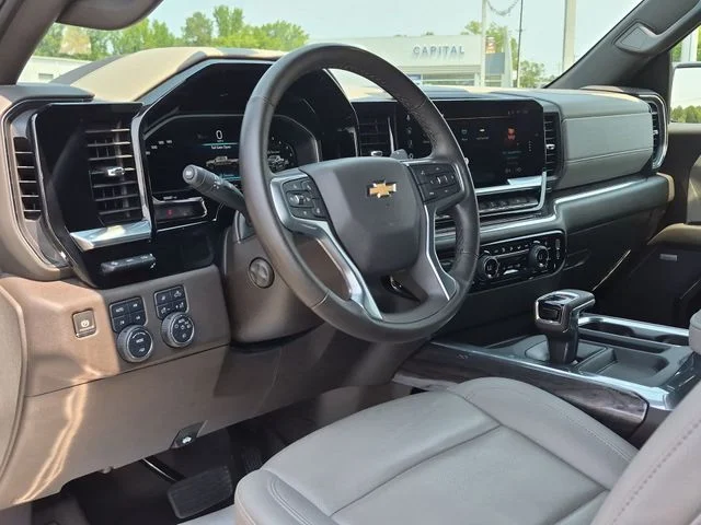 Used 2024 White Chevrolet LTZ image 20