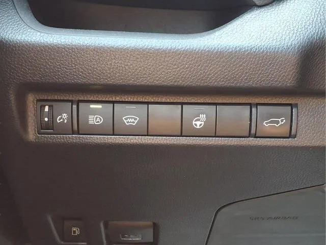 Used 2024 Gray Toyota XLE Premium image 12