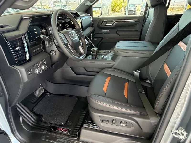 New 2026 Sterling Metallic GMC AT4 image 18