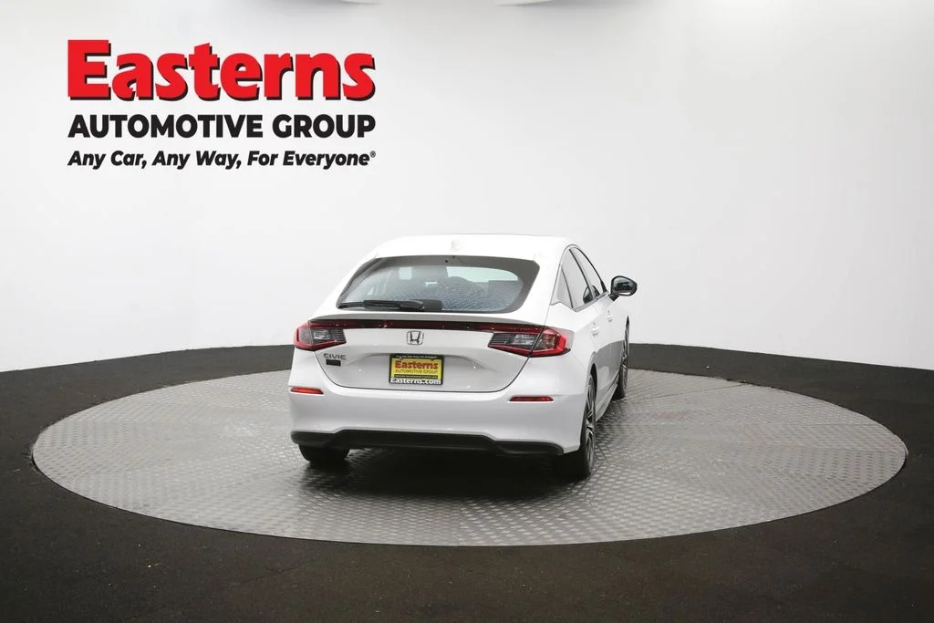 Used 2023 White Honda EX-L image 39