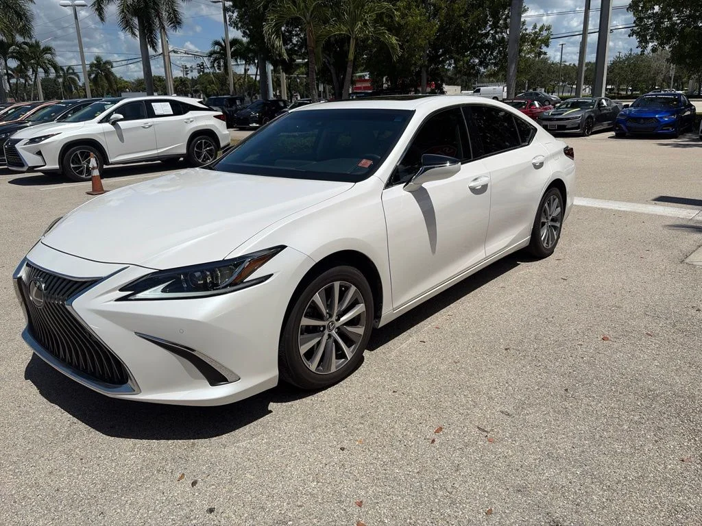 Certified Used 2020 White Lexus 350 image 8