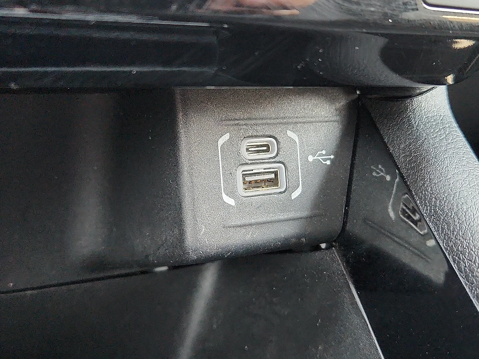 2025 Jeep Compass Limited - Photo 19