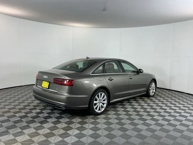 Used 2016  Audi 3.0 TDI Premium Plus image 5