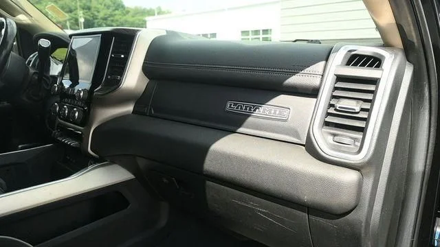 Certified Used 2019 Diamond Black Ram Laramie image 5
