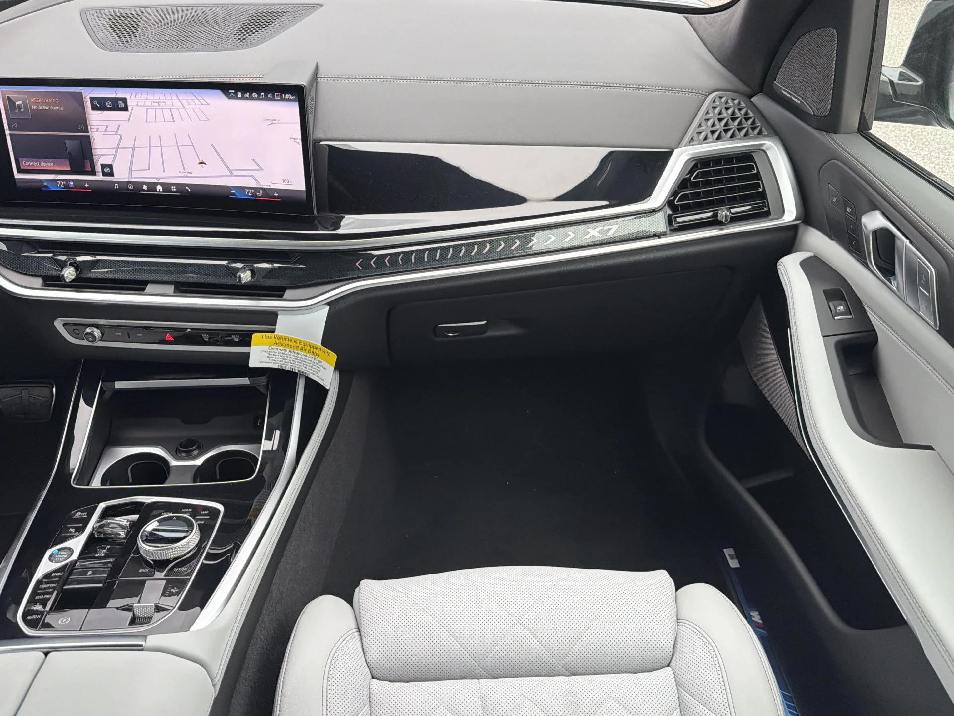 New 2027 Gray BMW xDrive40i image 18