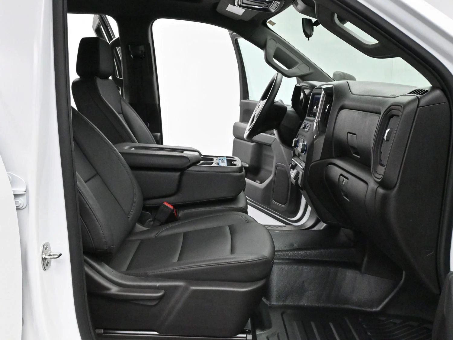 Used 2025 Summit White Chevrolet WT image 25