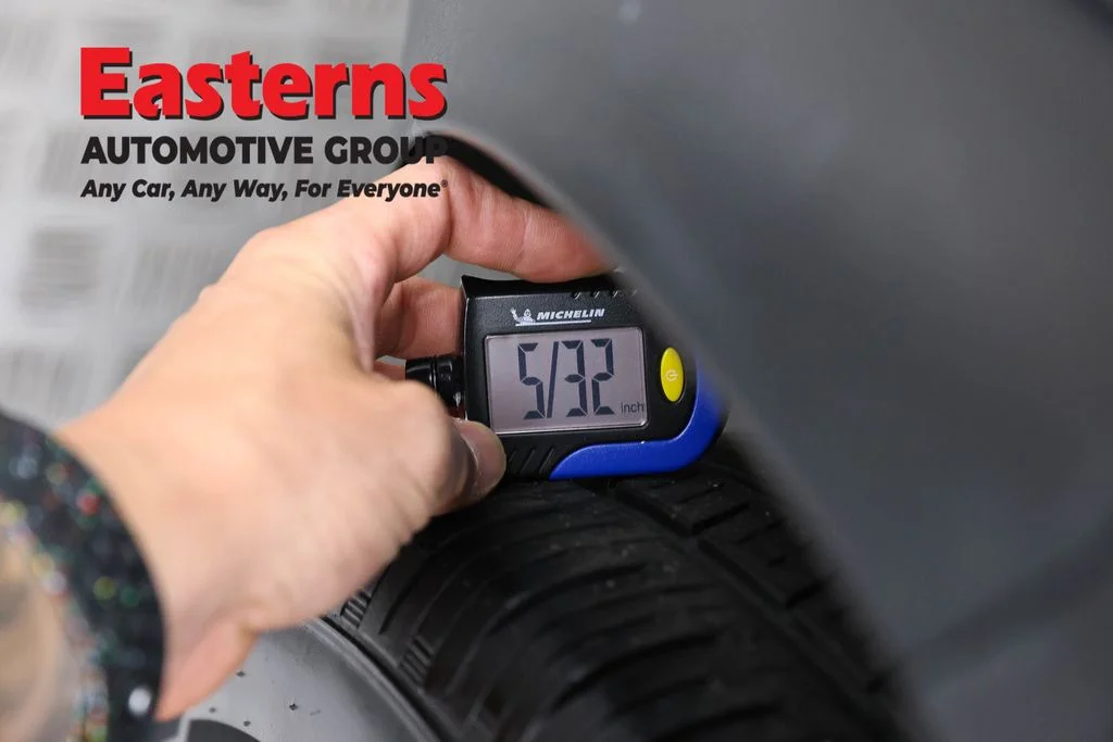 Used 2022 Gray Kia LX image 29