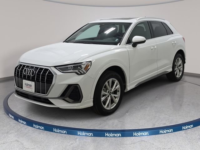 2025 Audi Q3 45 TFSI S Line Premium quattro's photo