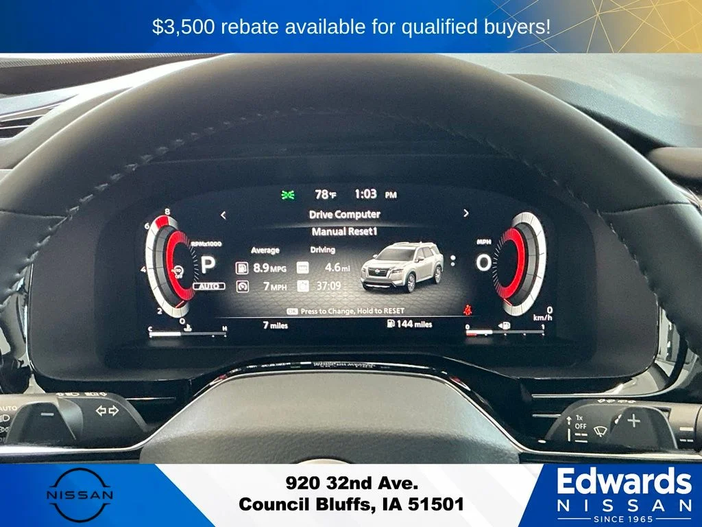 New 2026 Everest White Pearl TriCoat Nissan SL image 22