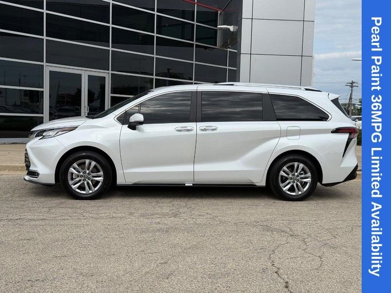 Used 2025 Pearl Toyota Limited image 6