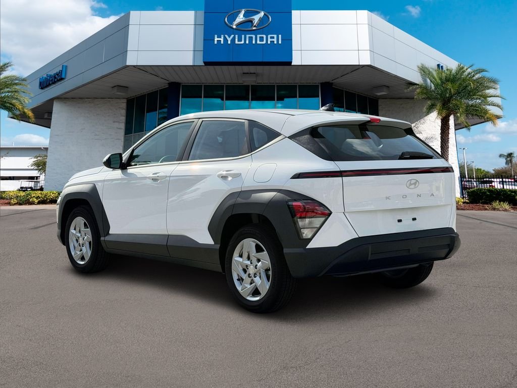 New 2027 White Hyundai SE FWD image 35