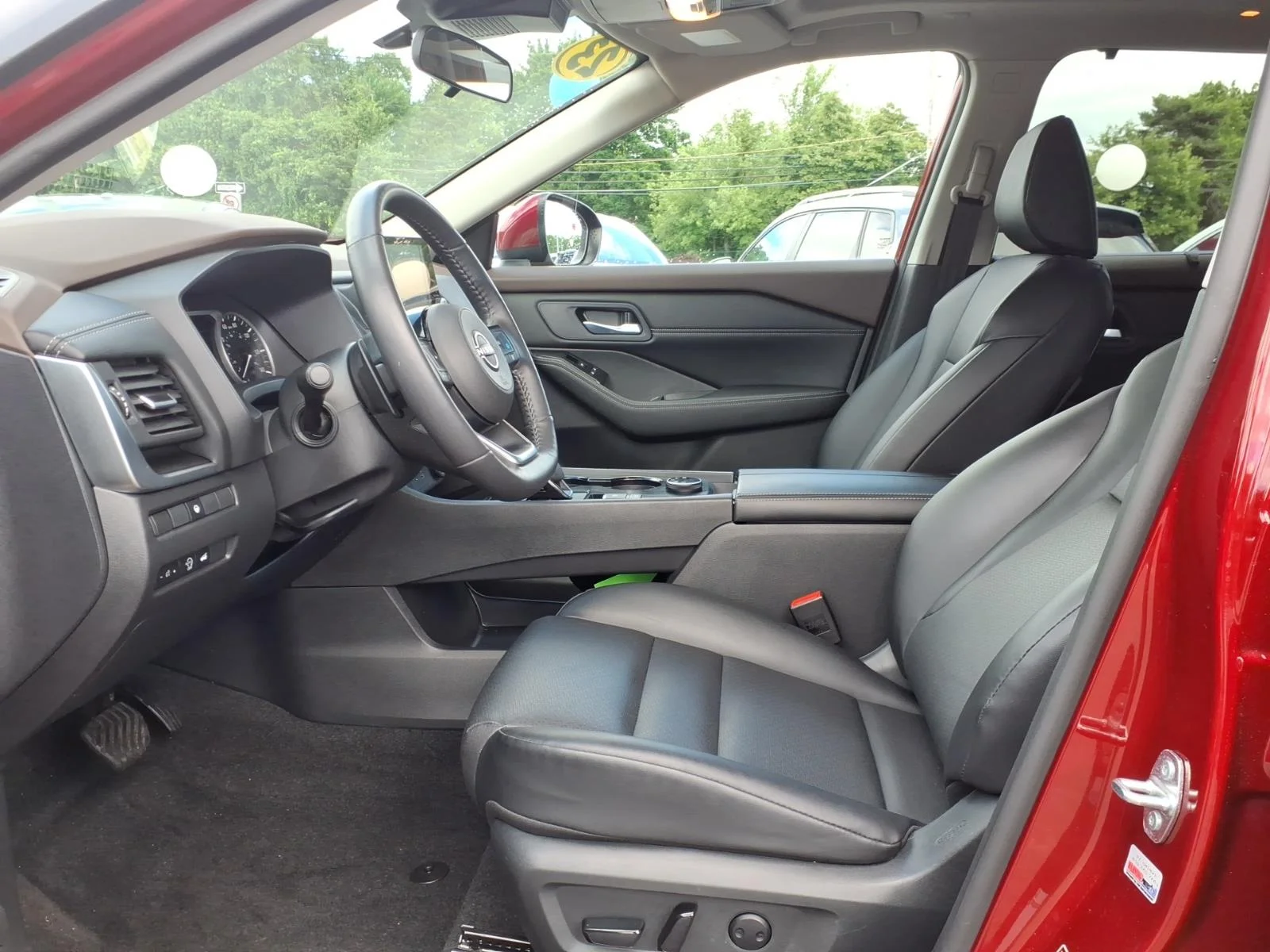 Certified Used 2023 Scarlet Ember Tintcoat Nissan SV image 11