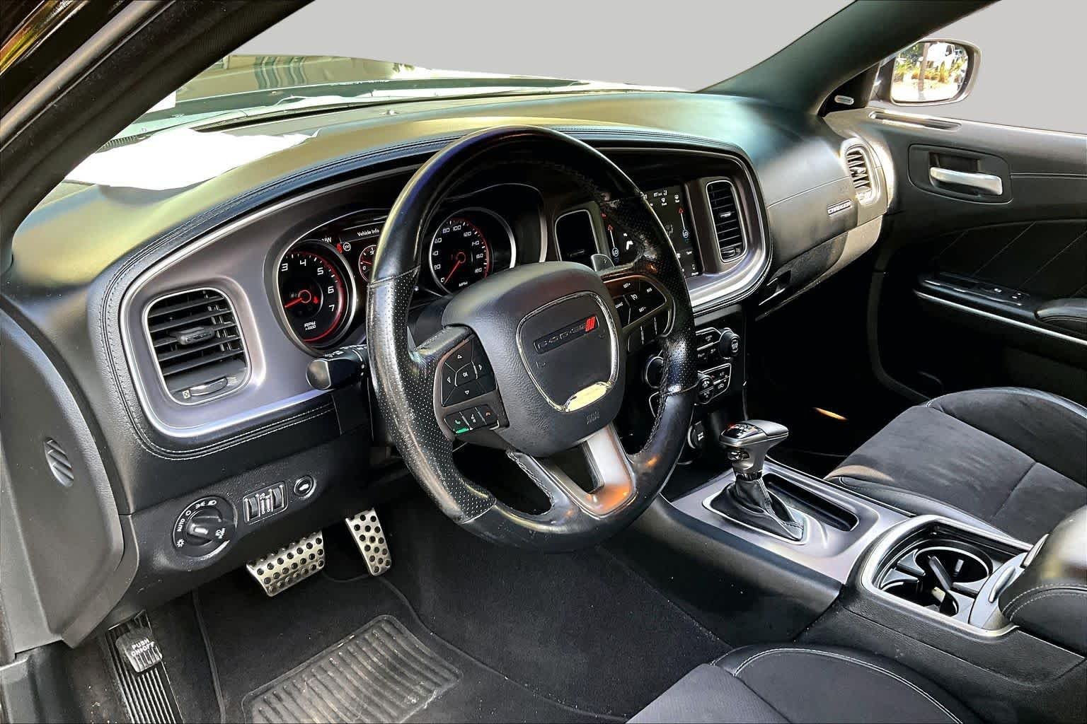 Used 2019 Pitch Black Clearcoat Dodge Scat Pack image 21