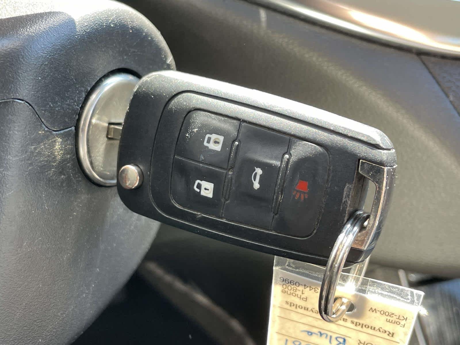 Used 2016 Blue Velvet Metallic Chevrolet LT image 4