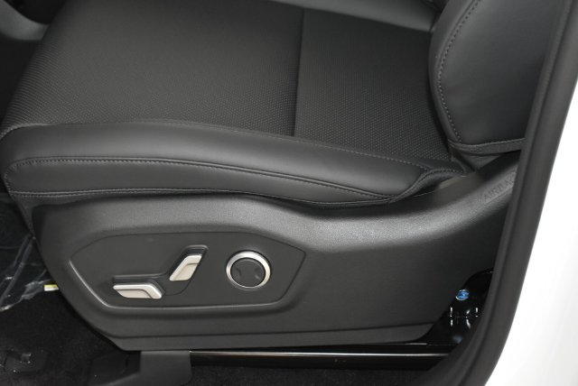 New 2026 White Hyundai XRT AWD image 32