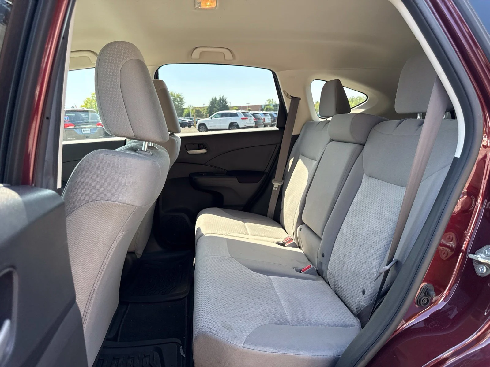 Used 2016  Honda SE image 7