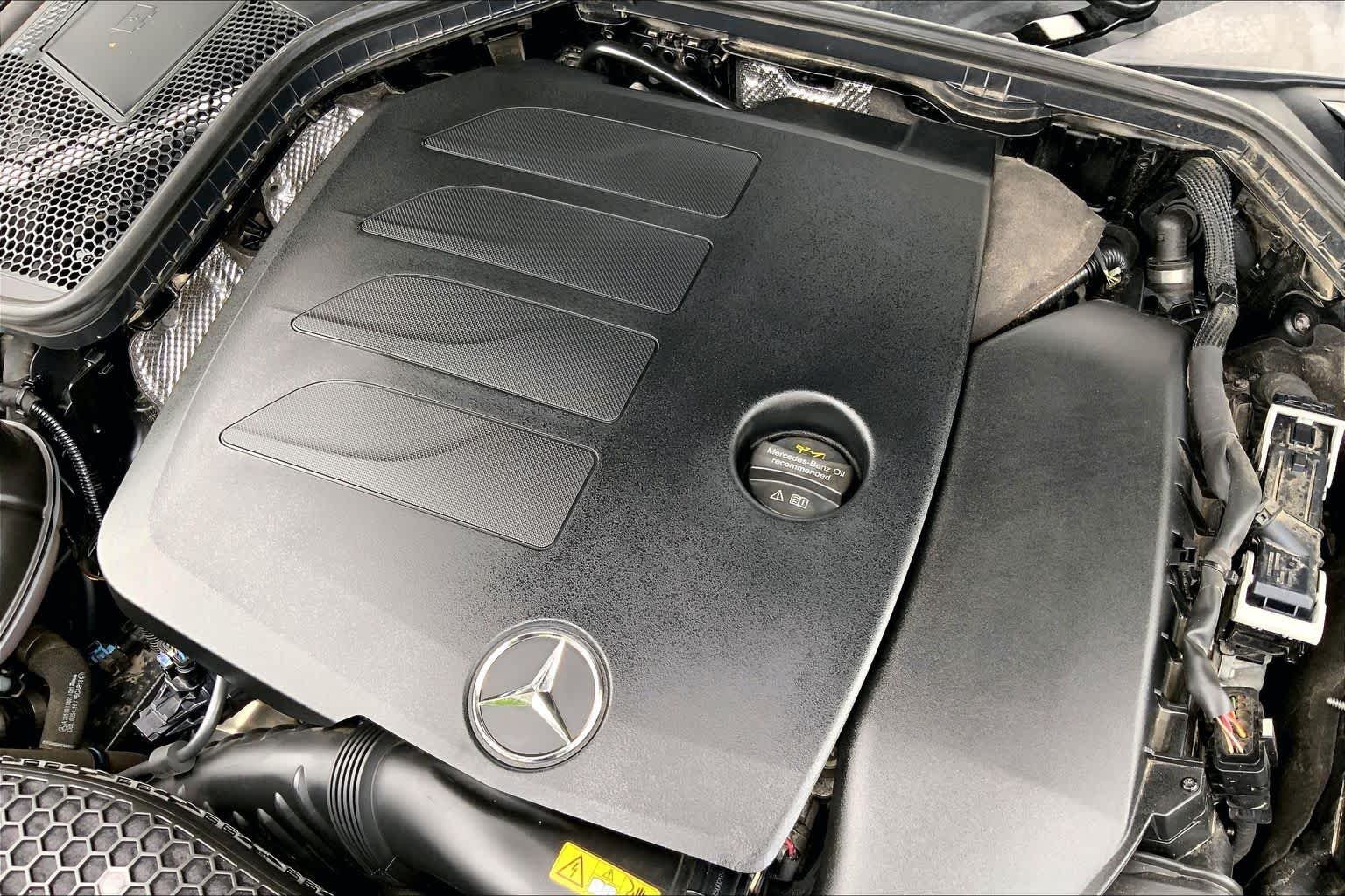Used 2021 Selenite Grey Metallic Mercedes-Benz C 300 image 33