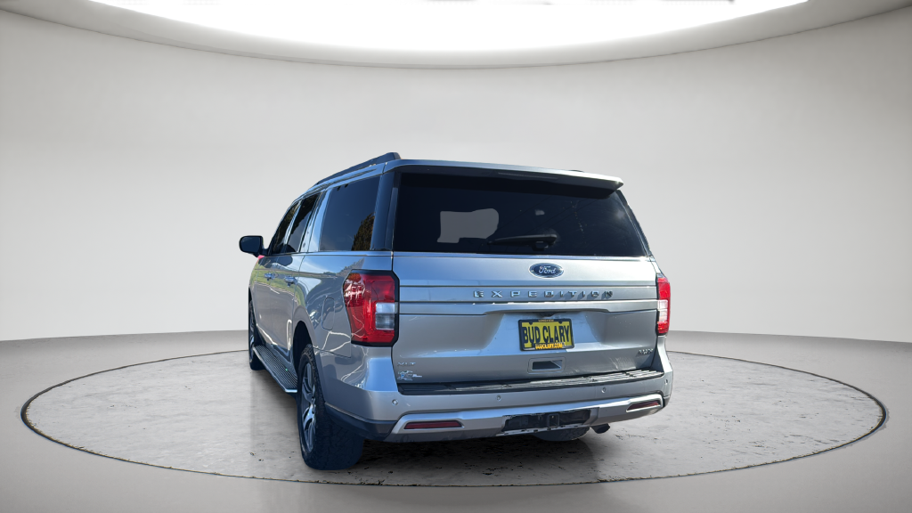 Used 2023 Silver Metallic Ford XLT image 9